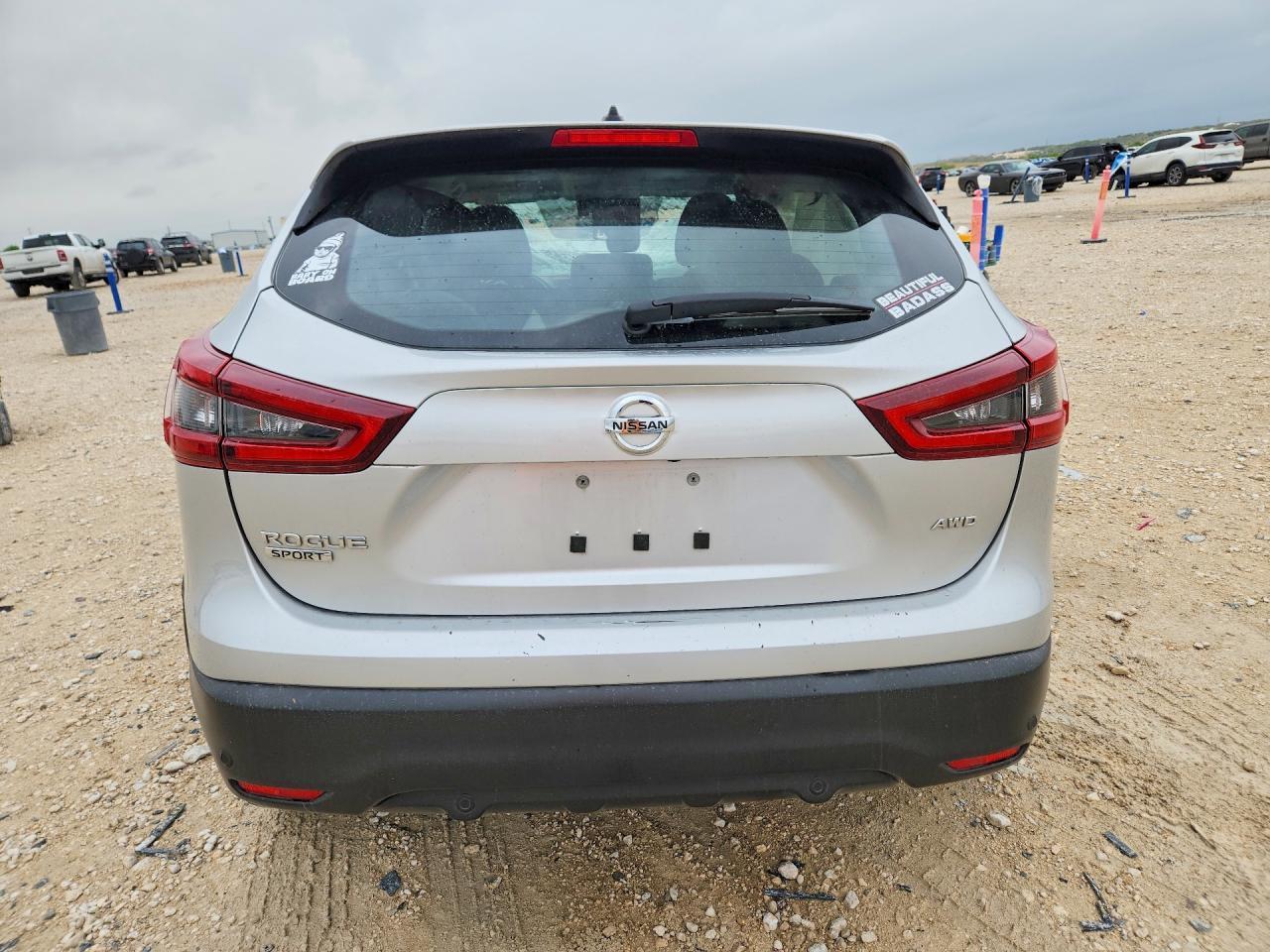 2021 Nissan Rogue Sport S - Фото 6