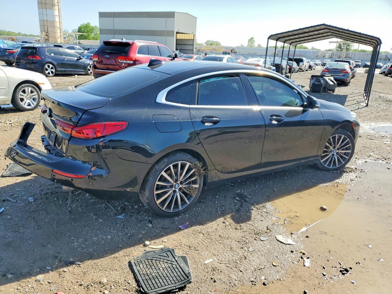2022 BMW 228I - Фото 3