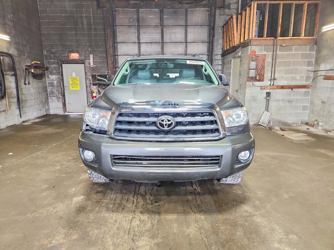 2012 Toyota Sequoia Limited - Фото 5