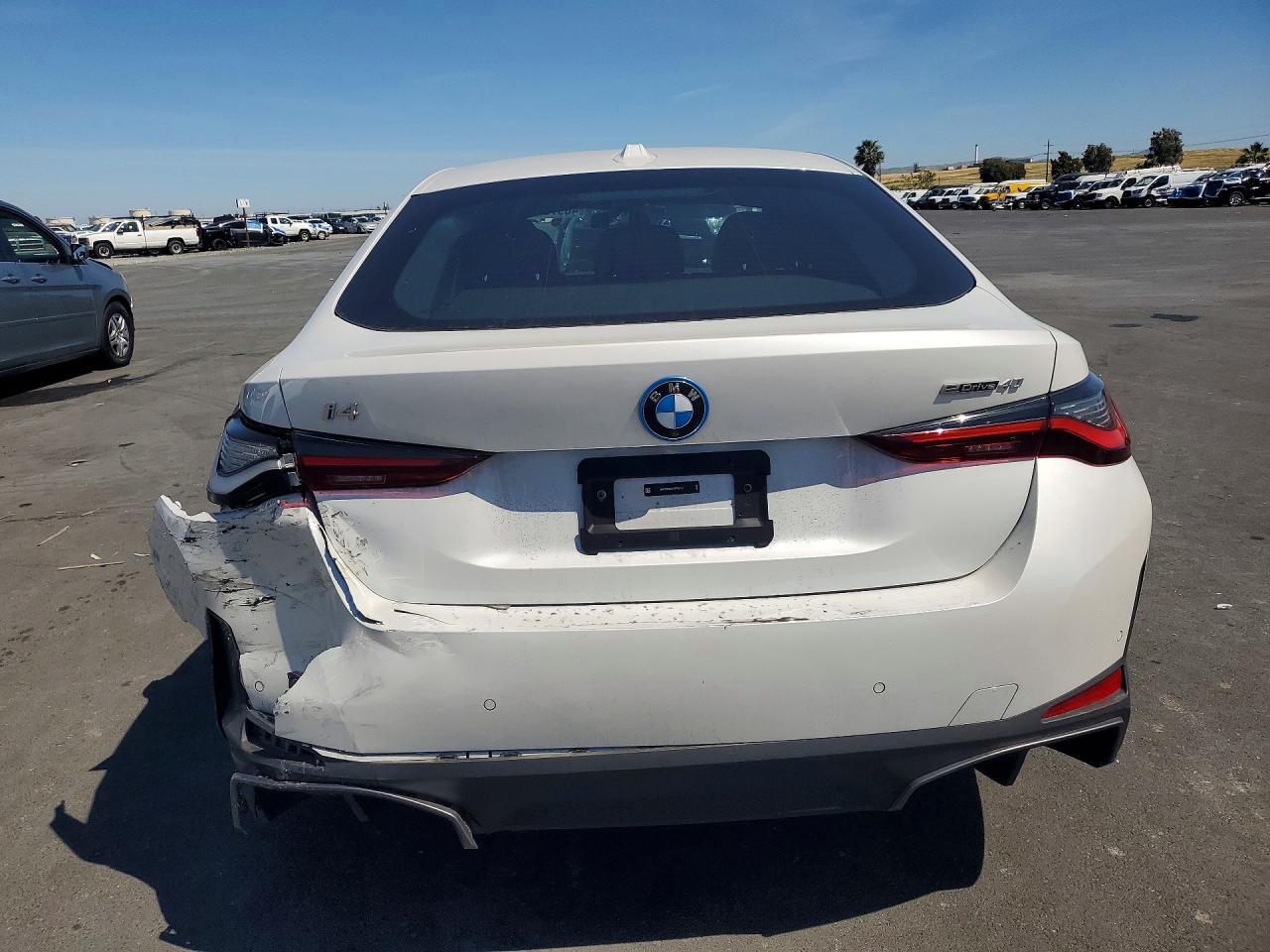 2025 BMW I4 Edrive 40 - Image 6
