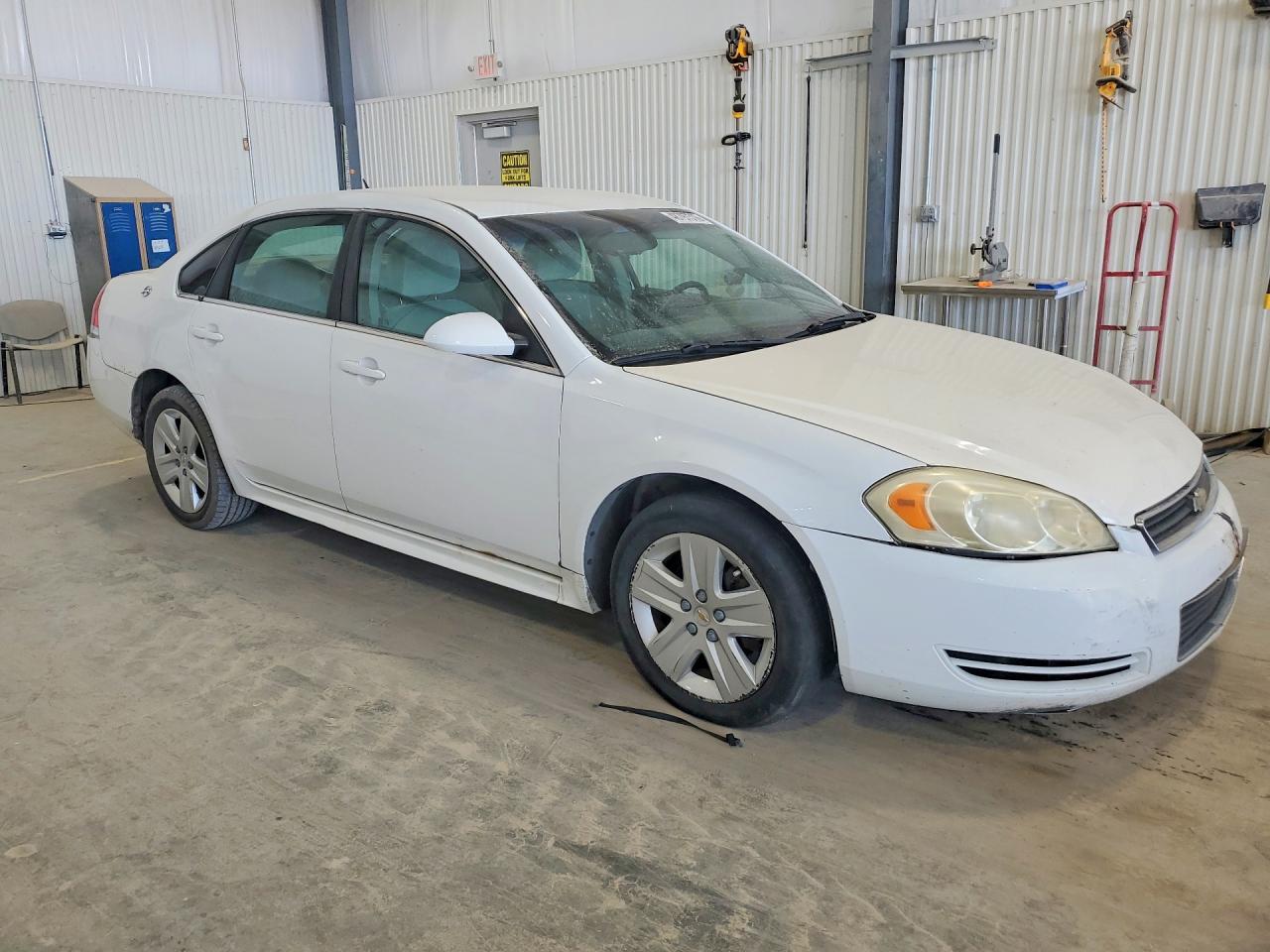 2010 Chevrolet Impala Ls - Фото 4