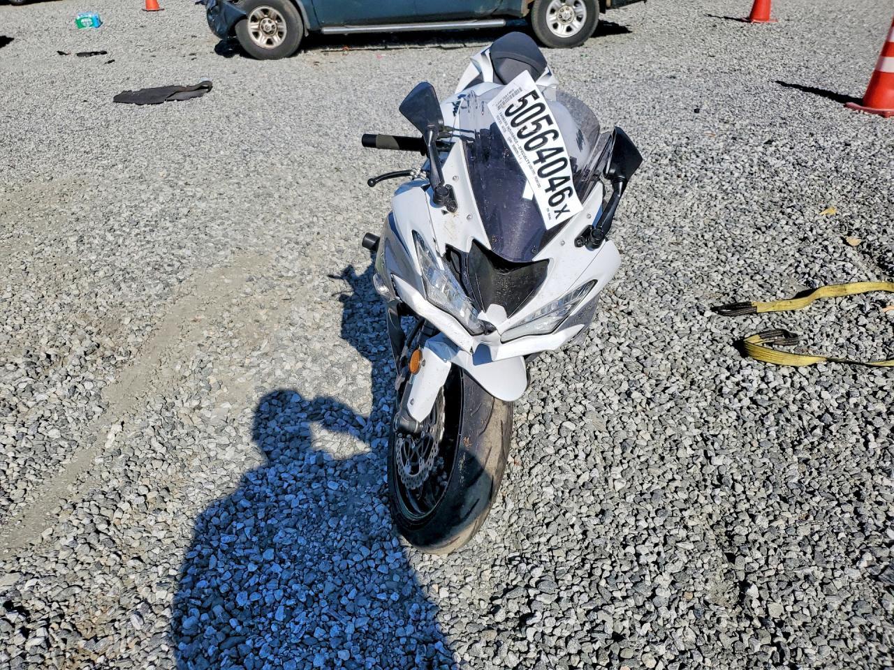 2021 Kawasaki Zx636 K - Image 2