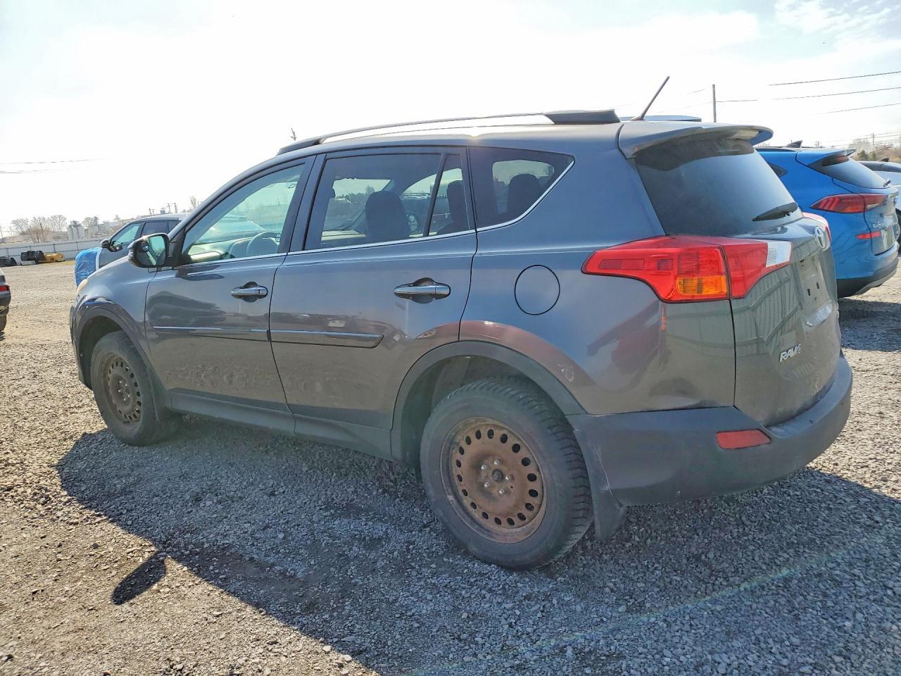 2014 Toyota Rav4 Le - Image 2