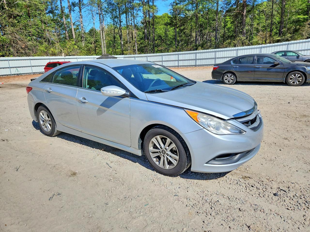 2014 Hyundai Sonata Gls - Image 4