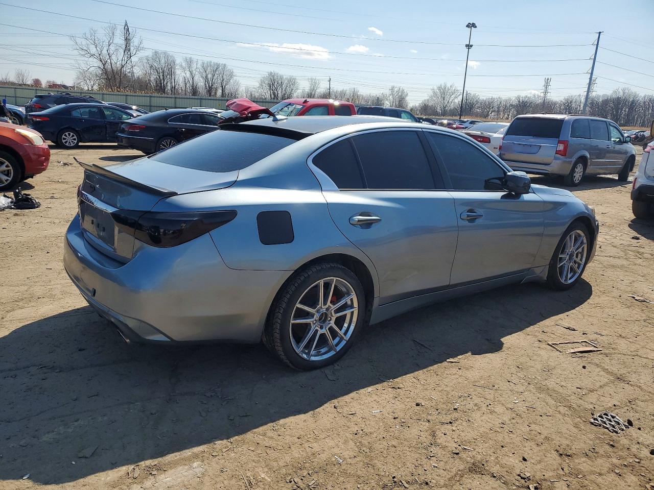 2019 Infiniti Q50 3.0T Luxe - Фото 3