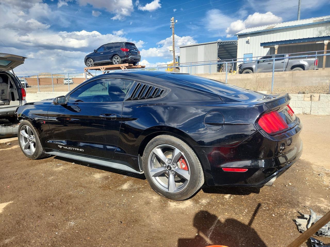 2016 Ford Mustang - Фото 2