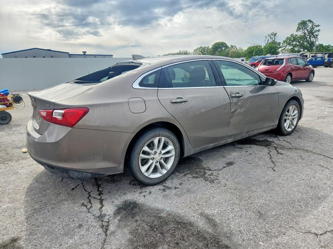 2017 Chevrolet Malibu Lt - Фото 3