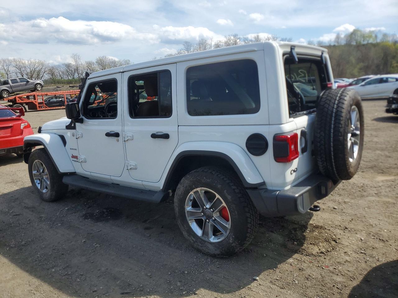 2020 Jeep Wrangler Unlimited Sahara - Фото 2