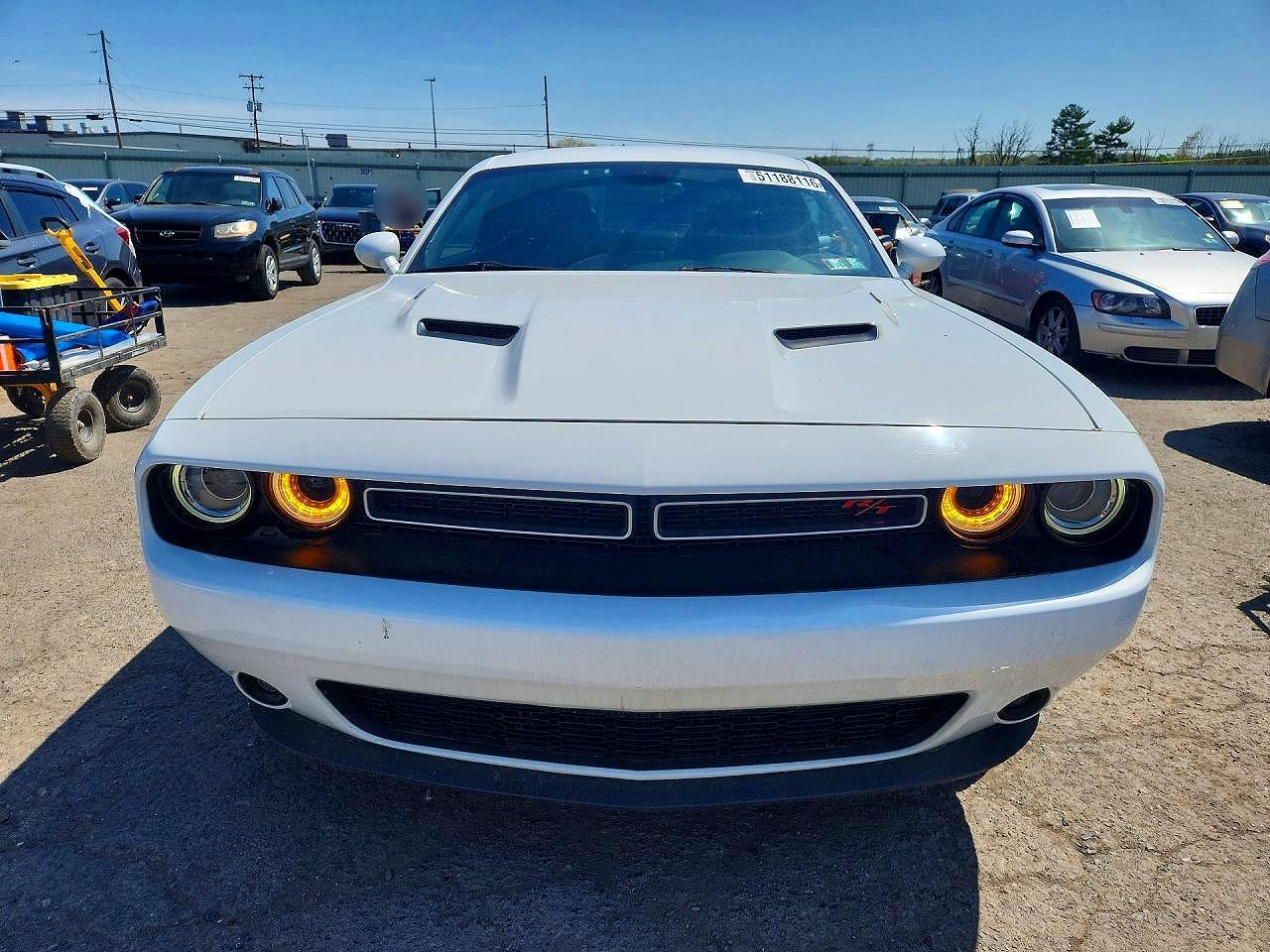 2016 Dodge Challenger R - Image 6
