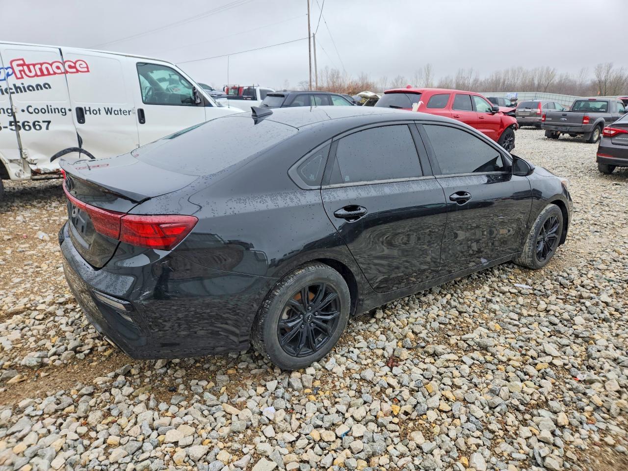 2019 Kia Forte Lxs - Фото 3