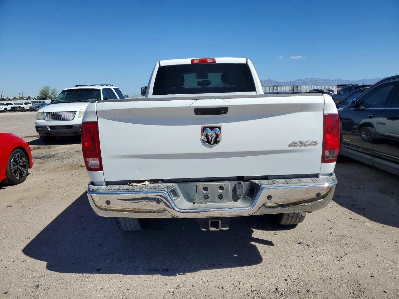 2016 Ram 2500 St - Фото 6