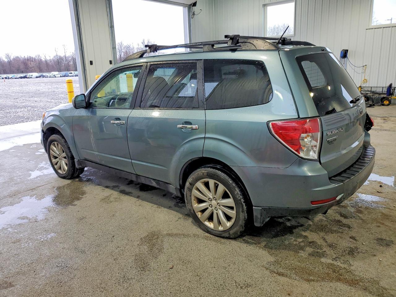 2012 Subaru Forester 2.5X Premium - Фото 2