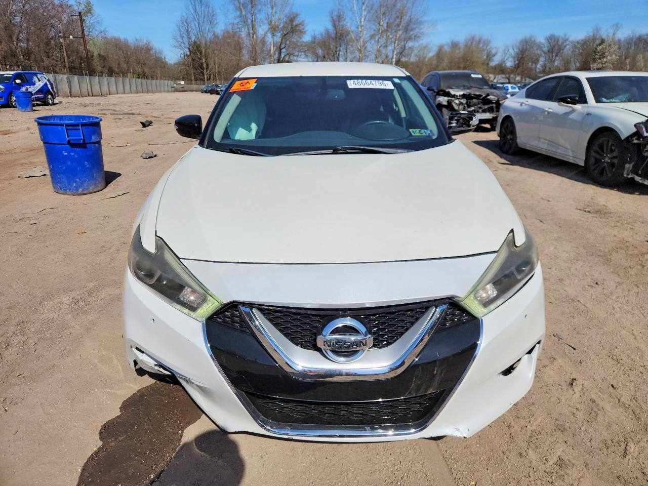 2017 Nissan Maxima - Image 5