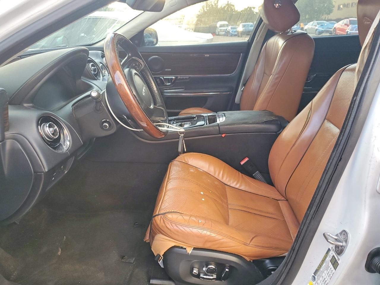 2016 Jaguar Xj - Фото 7