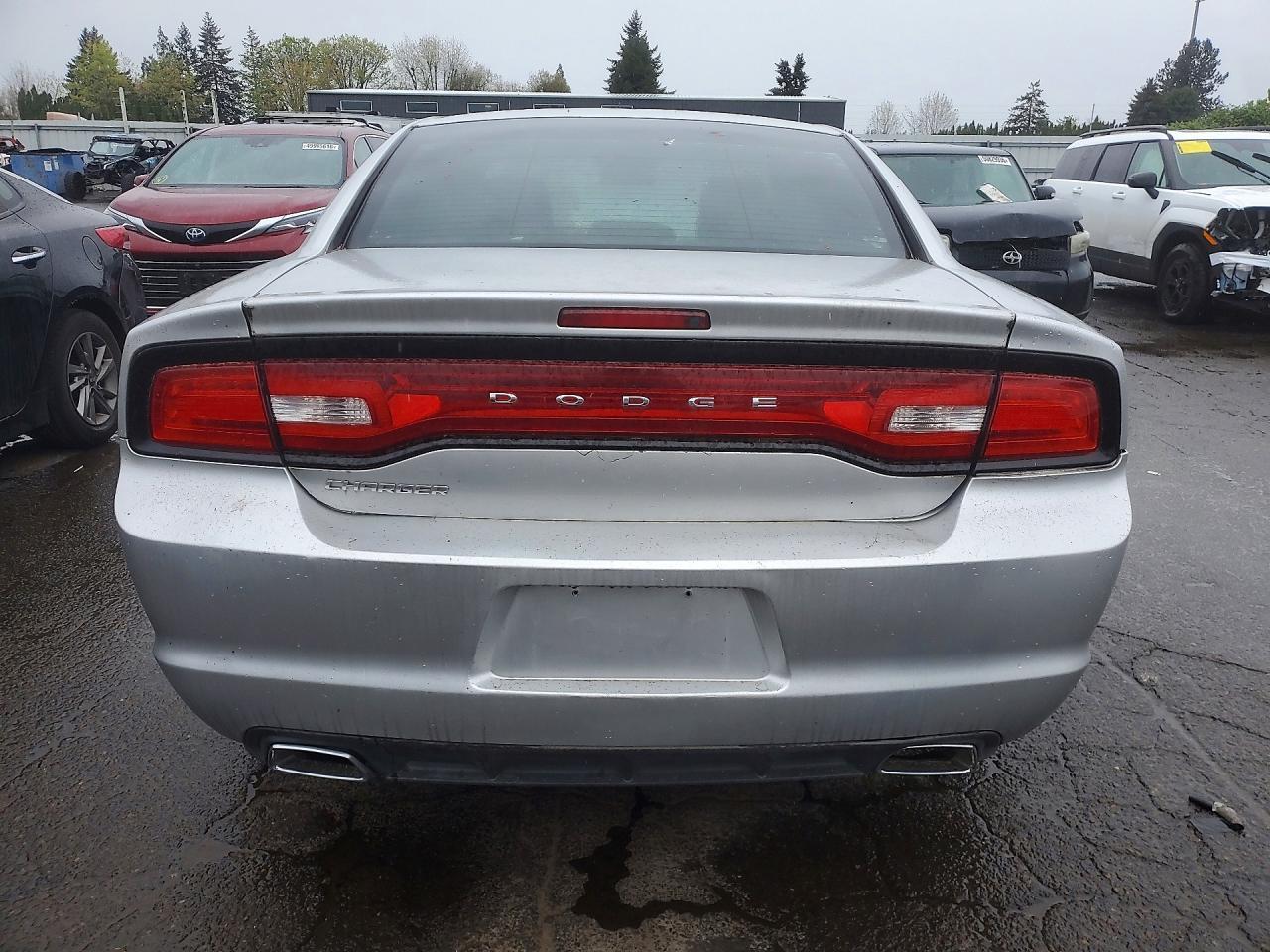 2012 Dodge Charger Se - Image 6