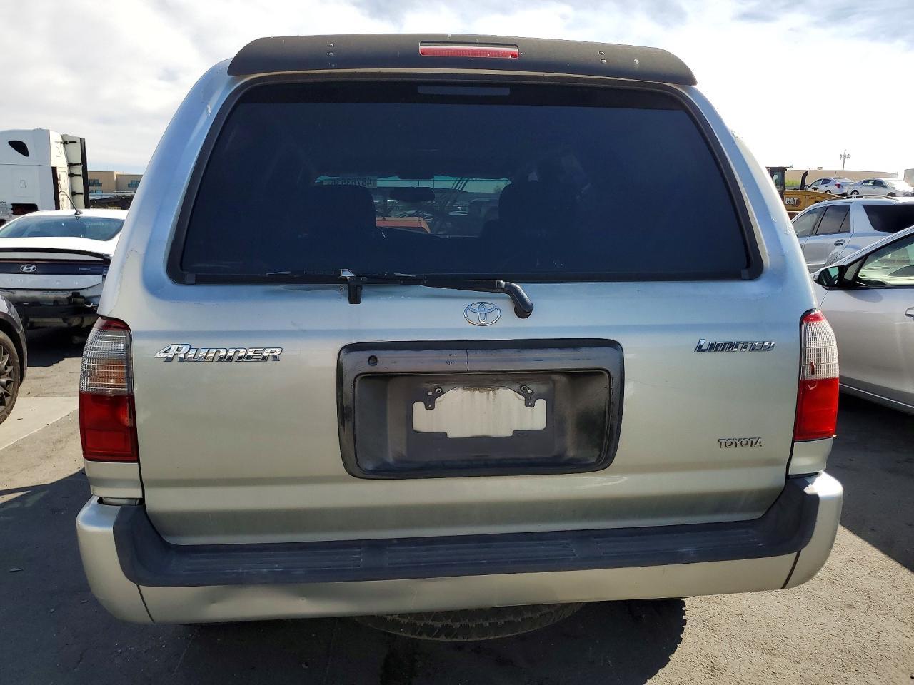 1999 Toyota 4Runner Limited - Image 6