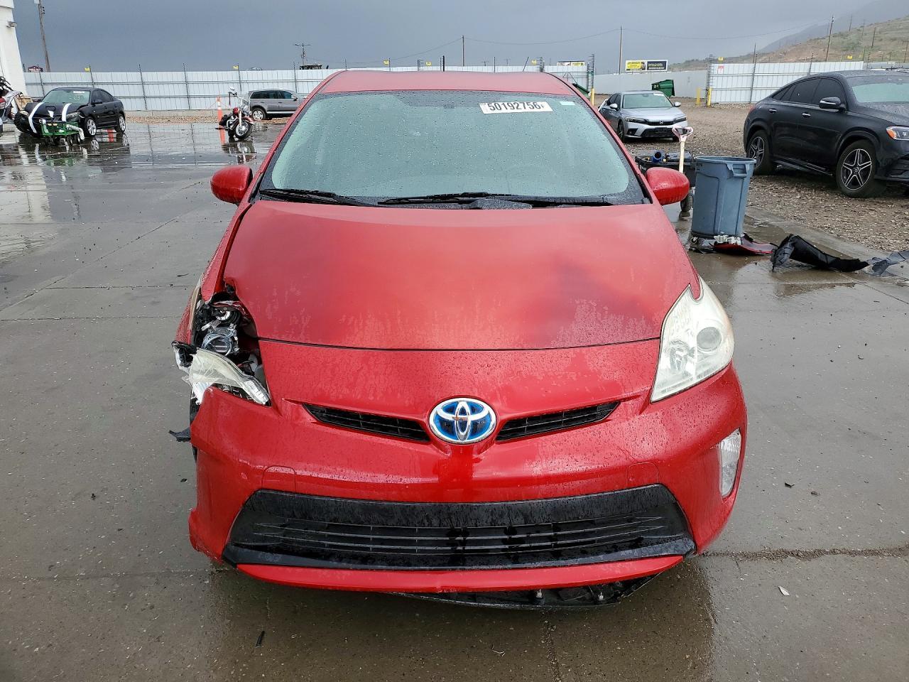 2013 Toyota Prius Two - Фото 5