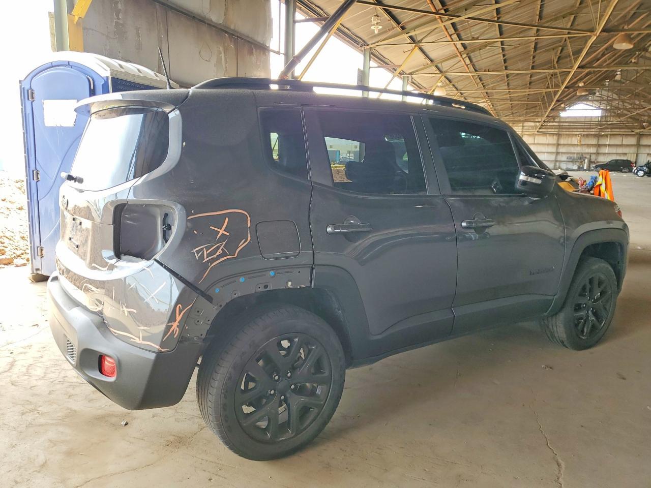 2023 Jeep Renegade Altitude - Image 3