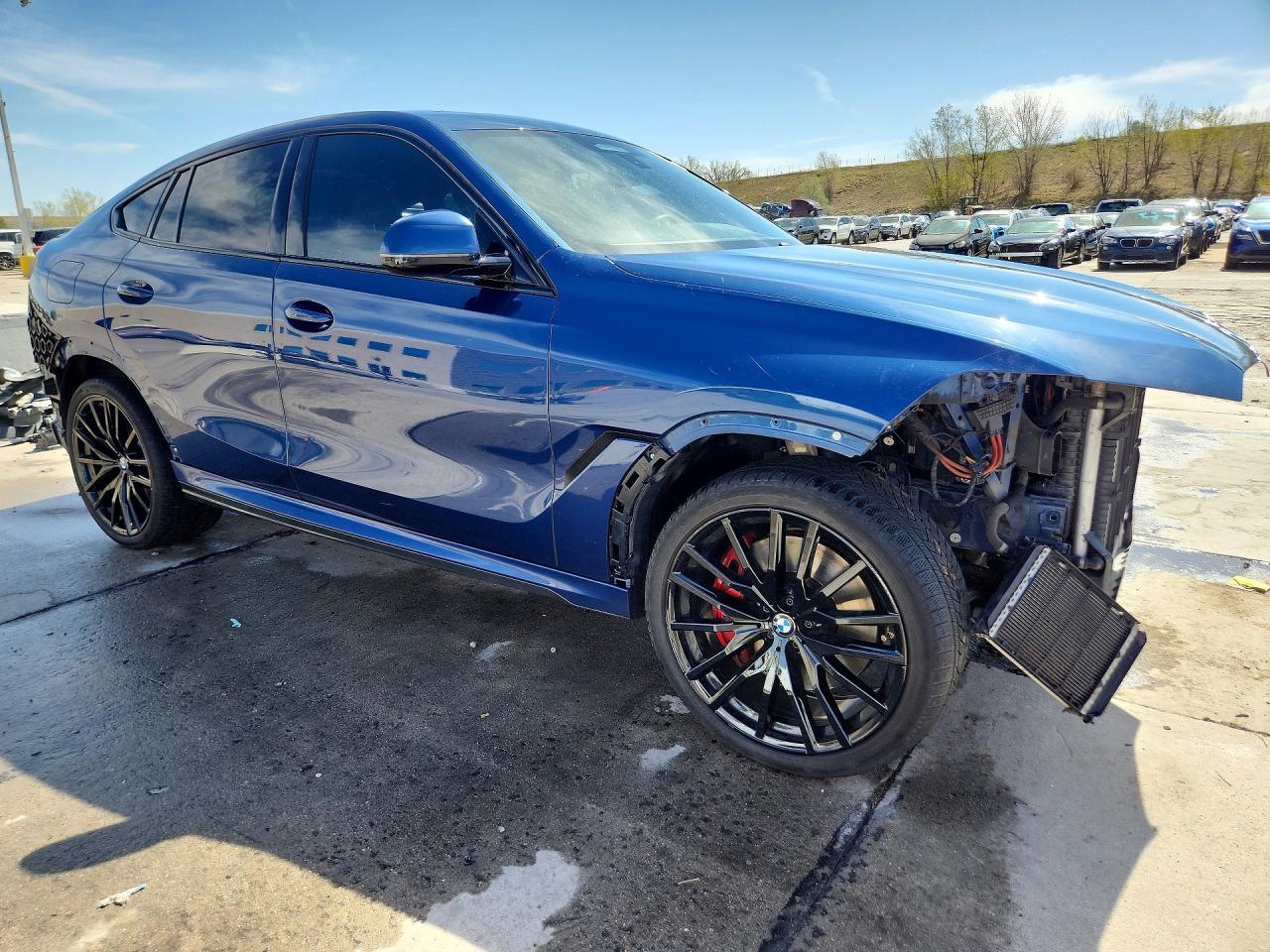 2022 BMW X6 M50I - Фото 4