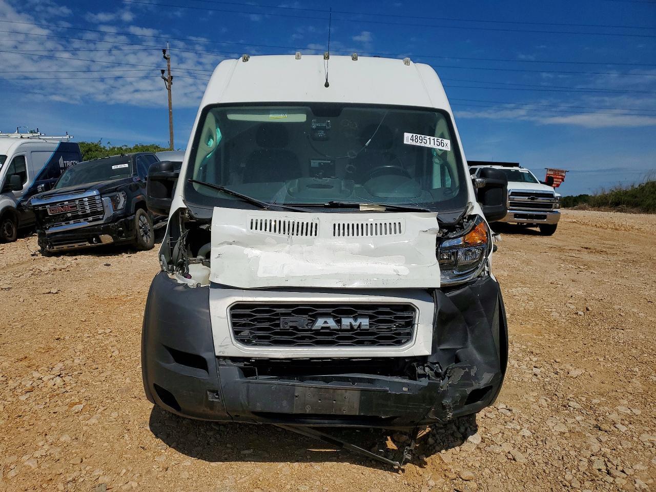 2021 Ram Promaster 2500 Delivery Van - Фото 5