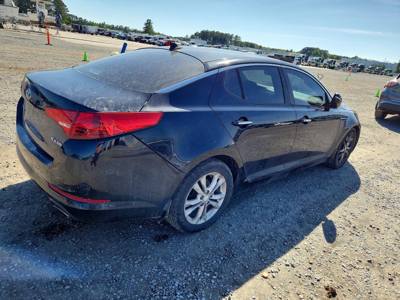 2013 Kia Optima Ex - Image 3