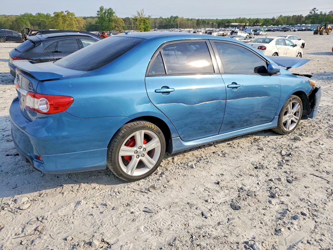 2013 Toyota Corolla S - Фото 3