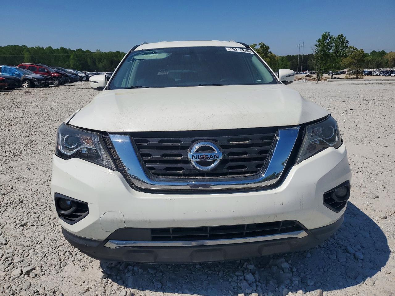 2017 Nissan Pathfinder Sv - Image 5