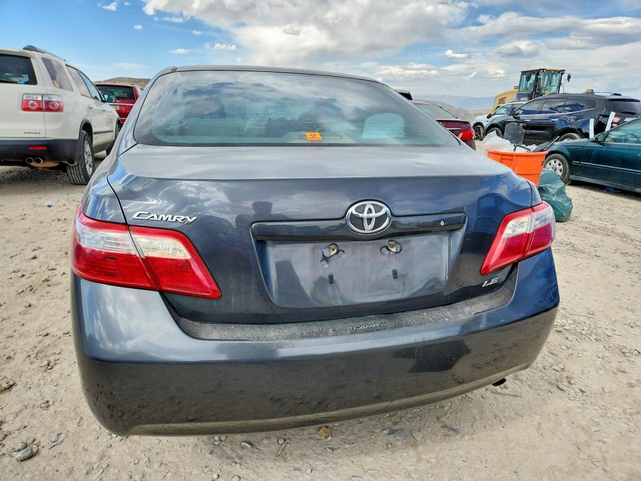 2009 Toyota Camry Le - Image 6
