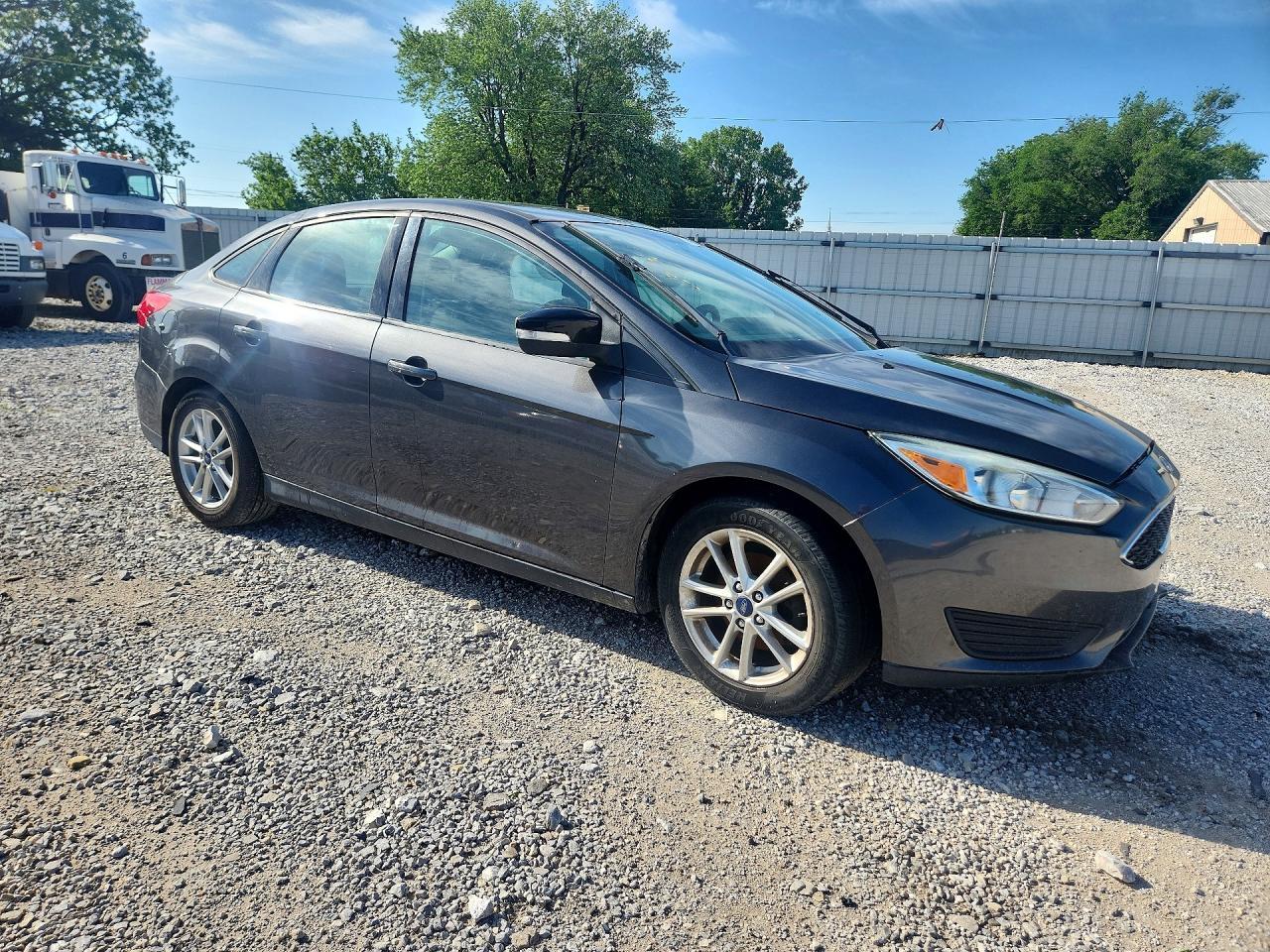 2016 Ford Focus Se - Image 4