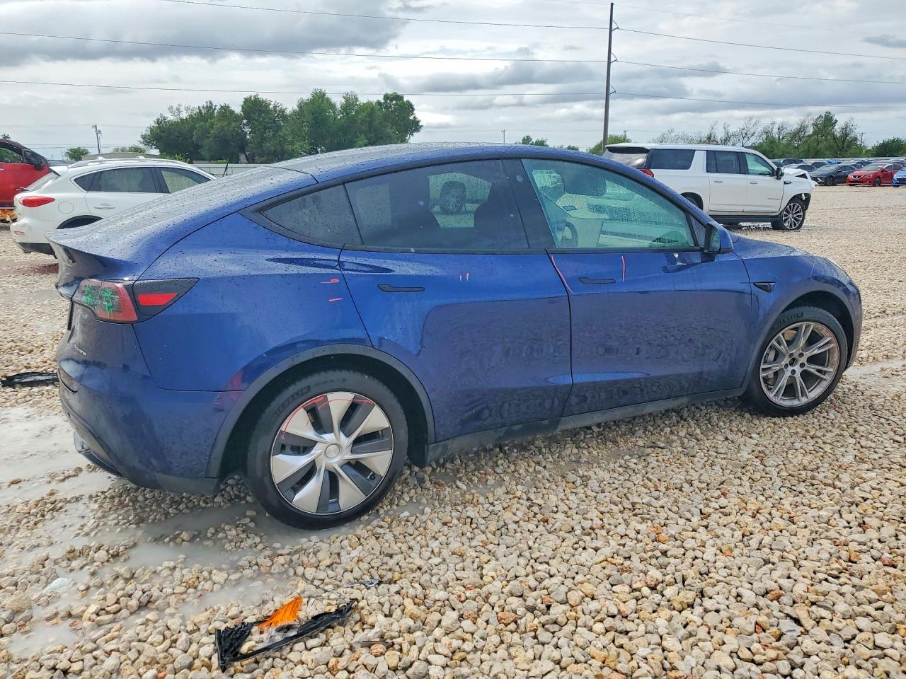 2022 Tesla Model Y - Фото 3