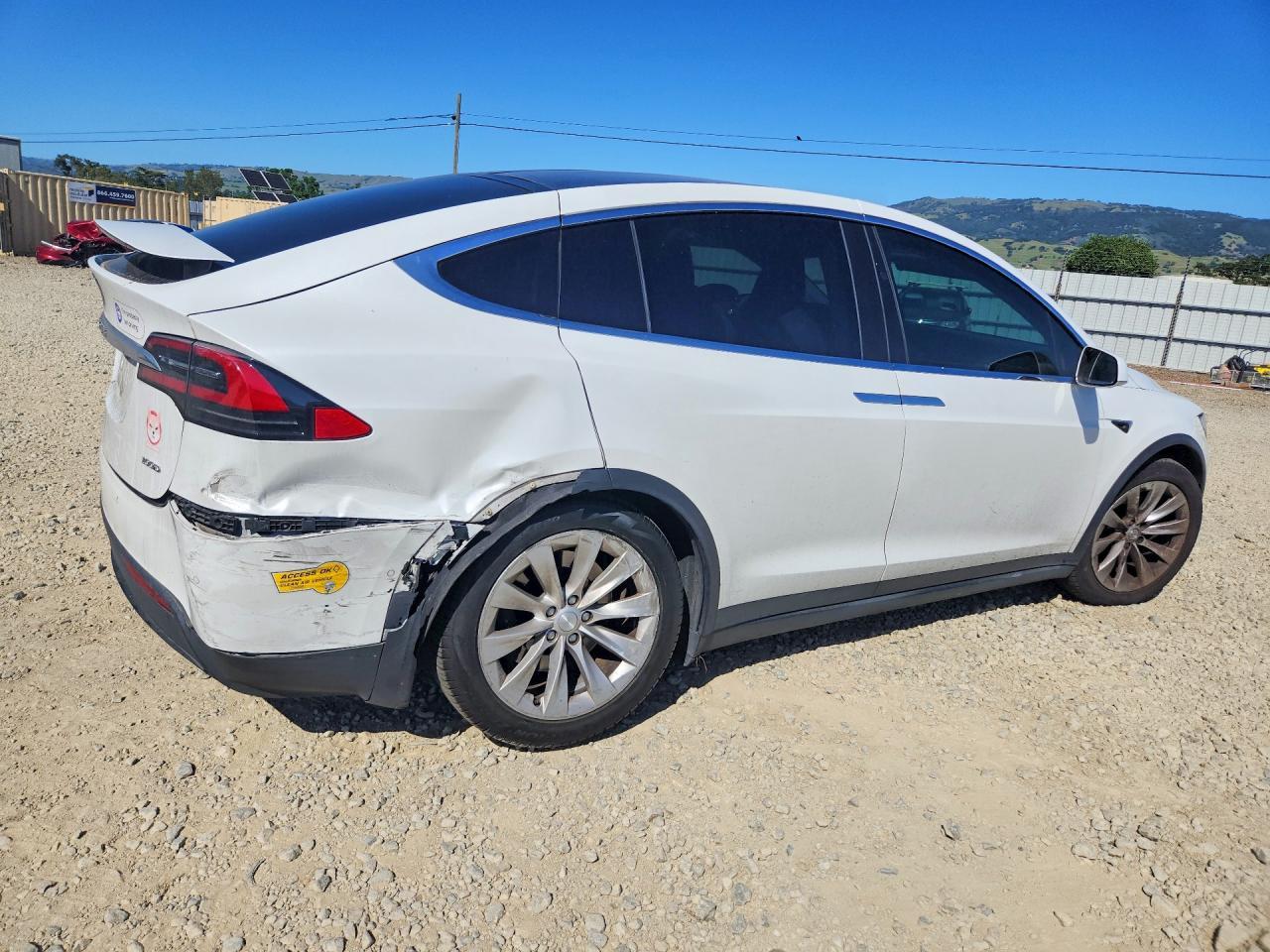 2018 Tesla Model X - Фото 3