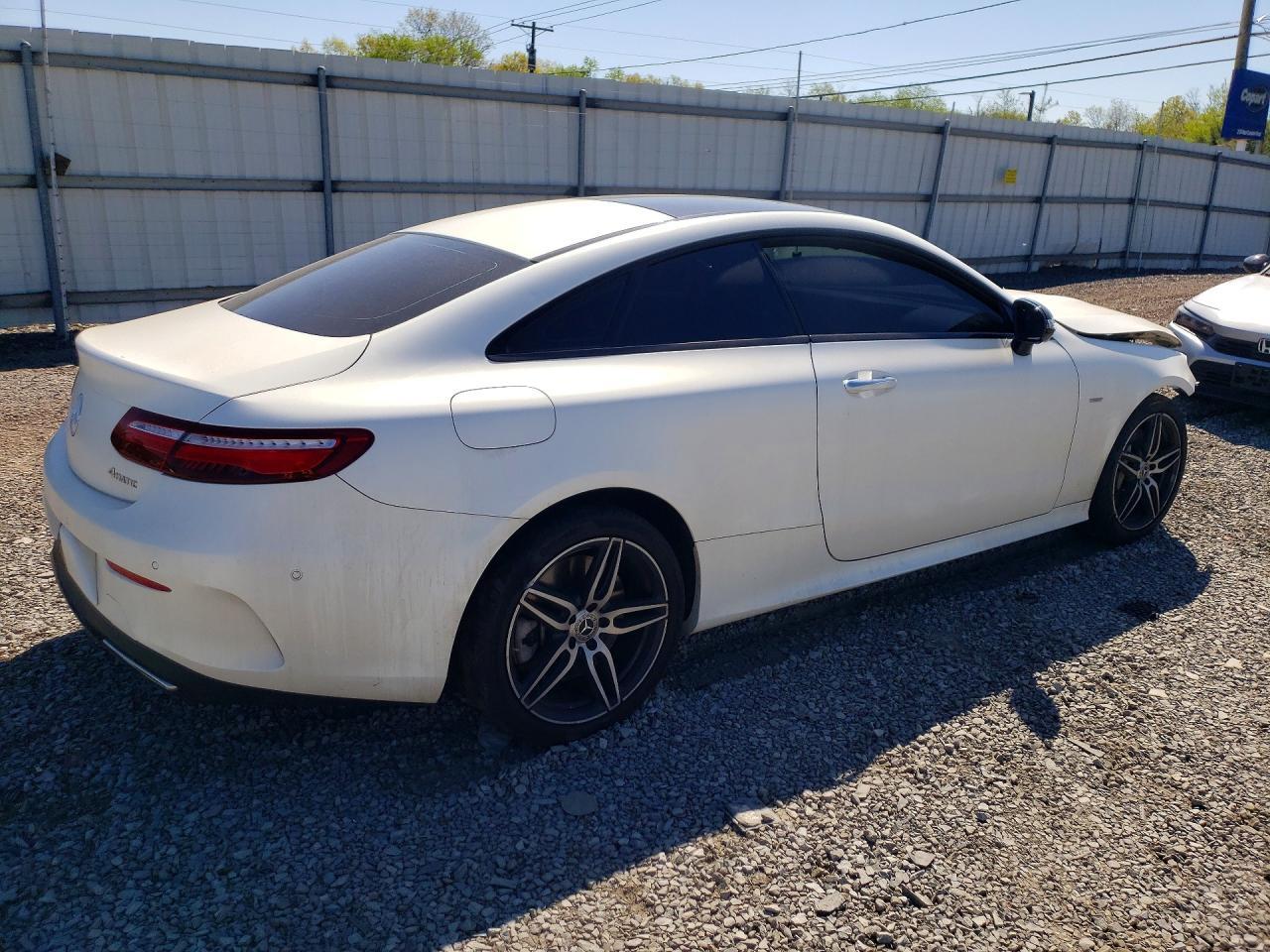 2018 Mercedes-Benz E 400 4Matic - Фото 3