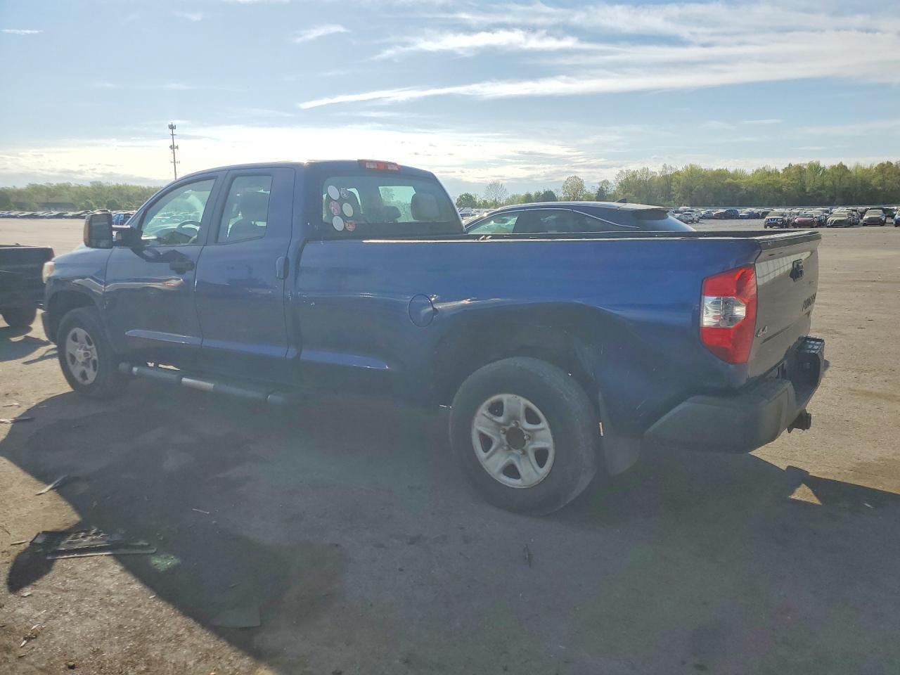 2014 Toyota Tundra Sr - Image 2