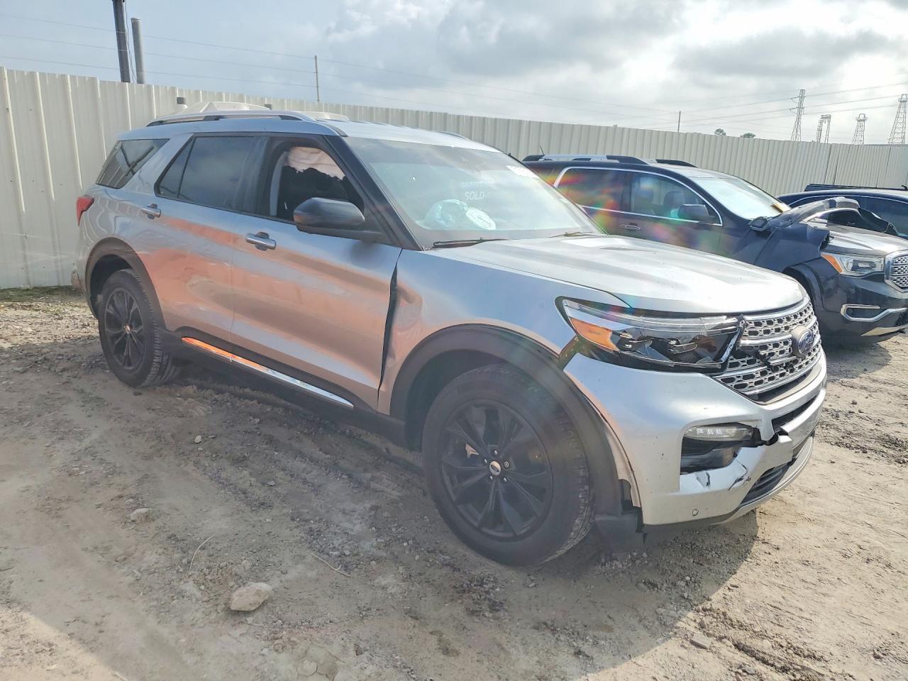 2022 Ford Explorer Limited - Фото 4