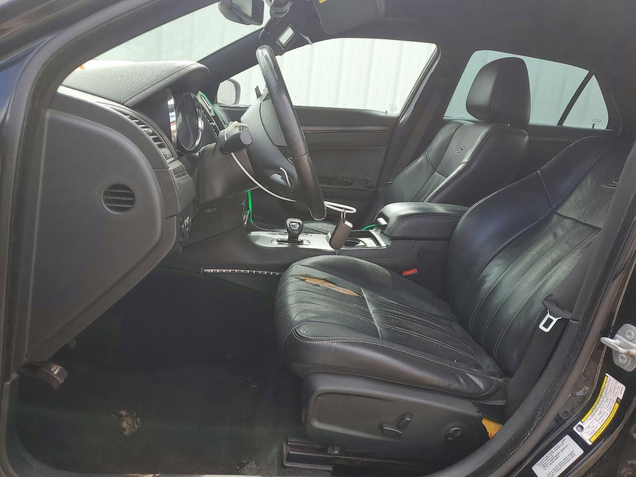 2014 Chrysler 300 S - Фото 7