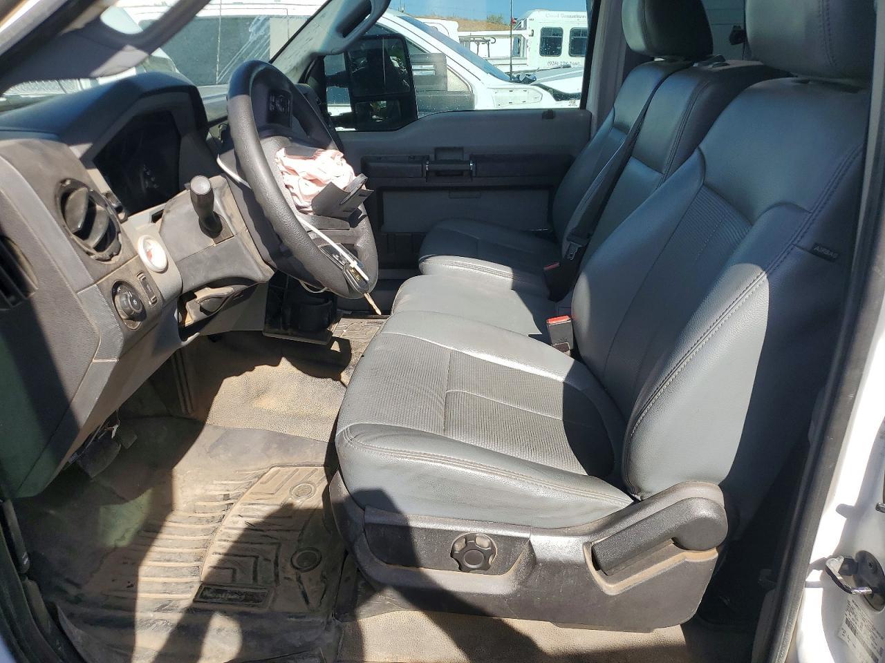 2013 Ford F350 Super Duty - Фото 7