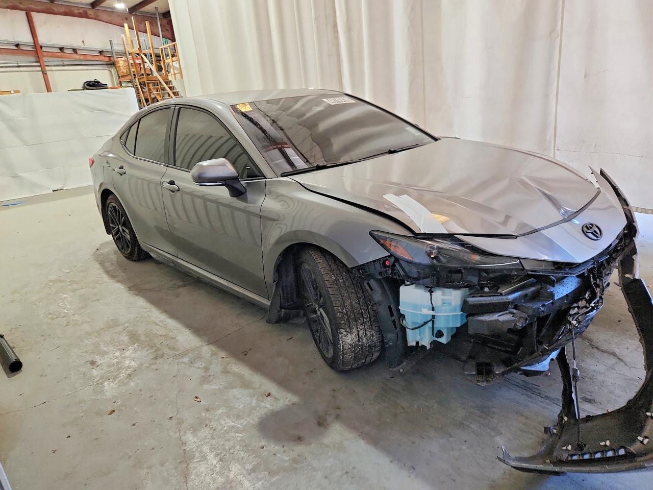 2025 Toyota Camry Se - Фото 4