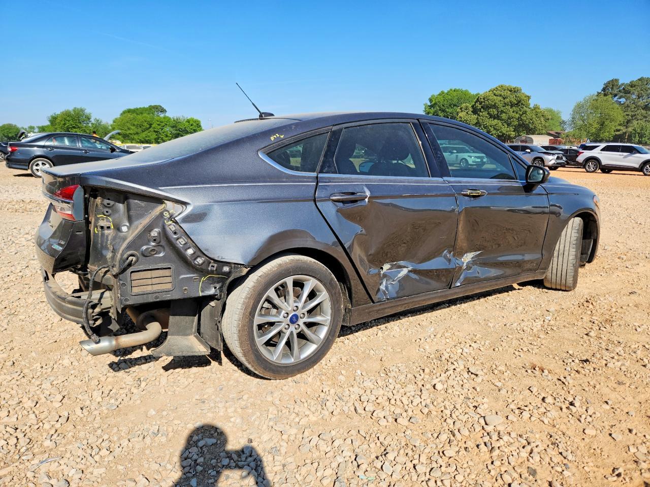 2017 Ford Fusion Se - Фото 3