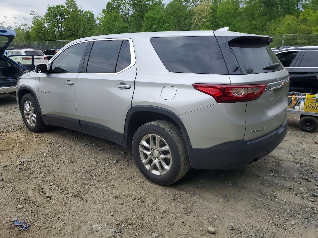 2019 Chevrolet Traverse Ls - Фото 2