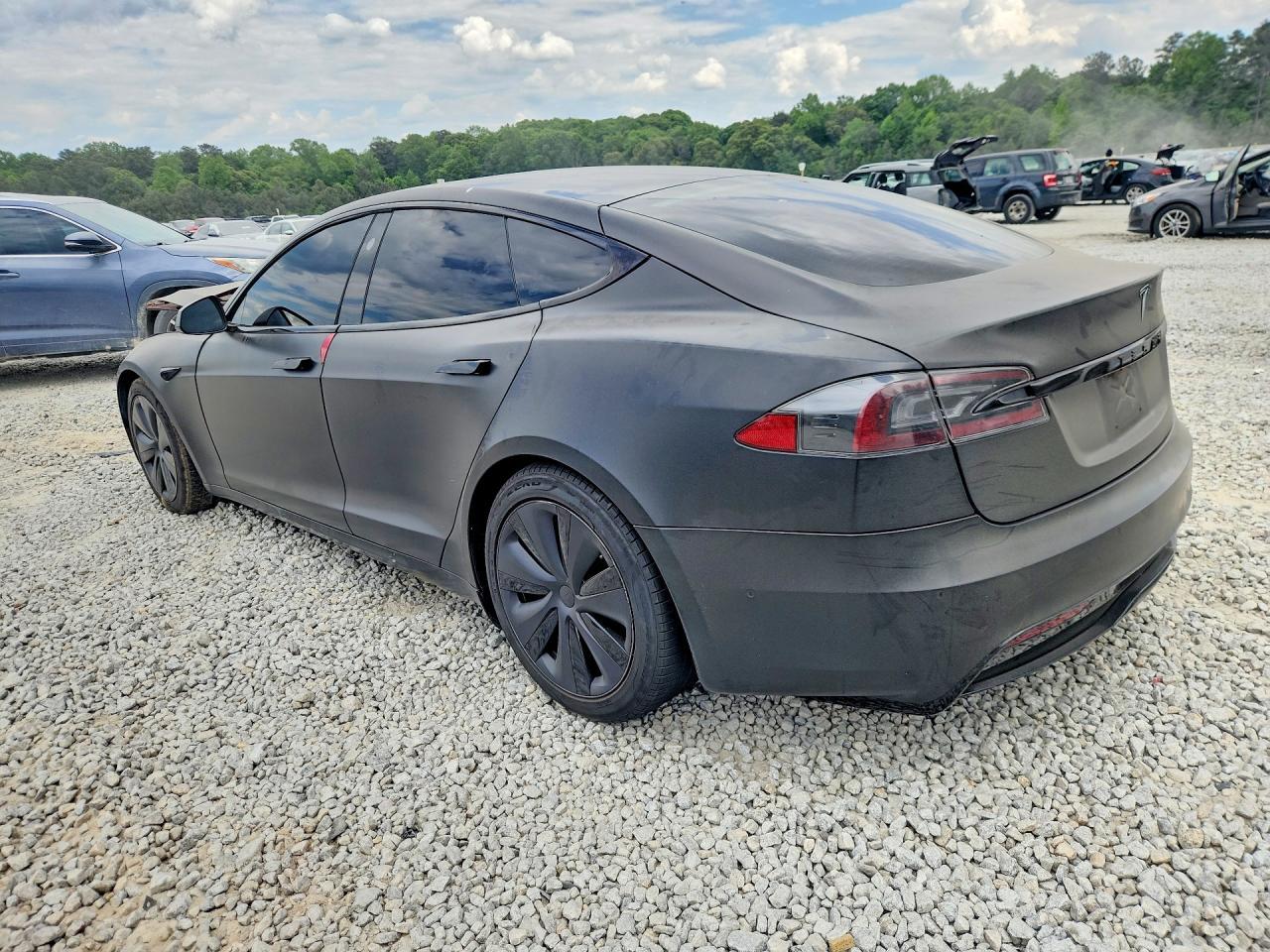 2021 Tesla Model S - Фото 2
