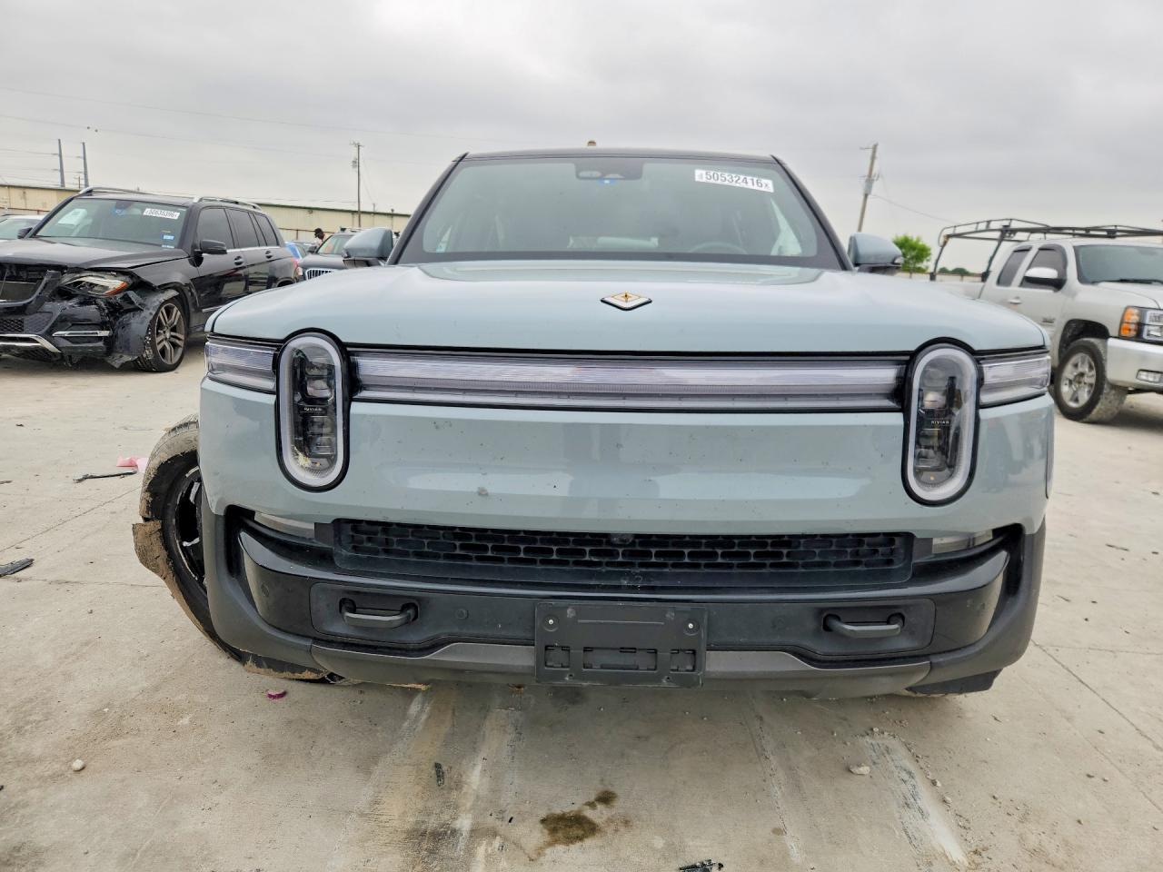 2026 Rivian R1S Adventure - Фото 5