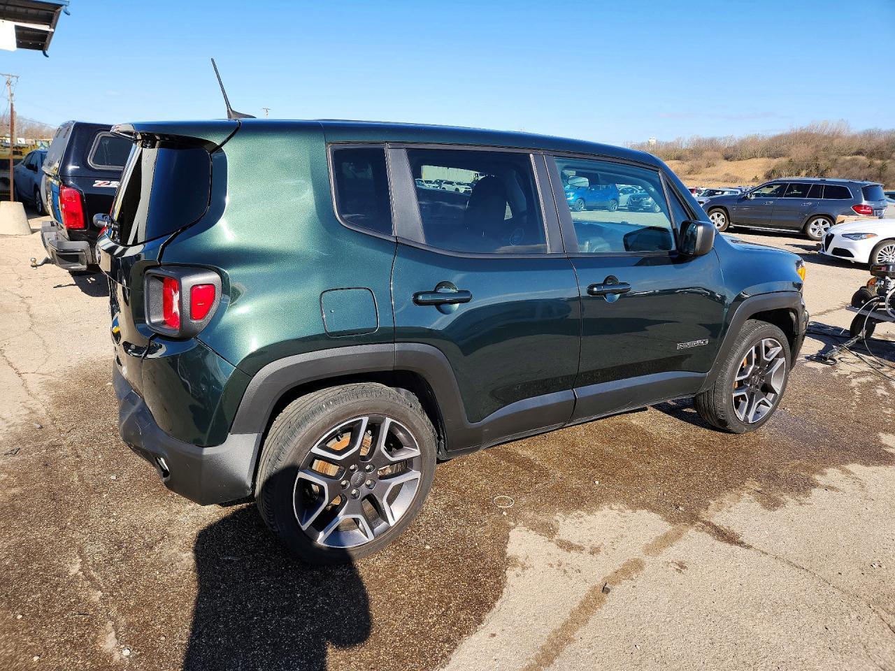 2021 Jeep Renegade Sport - Image 3