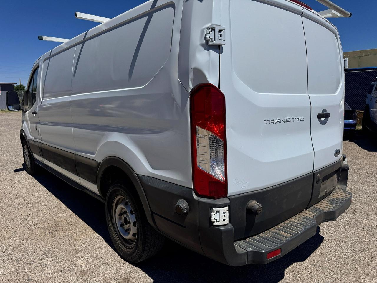 2017 Ford Transit T-250 - Image 3