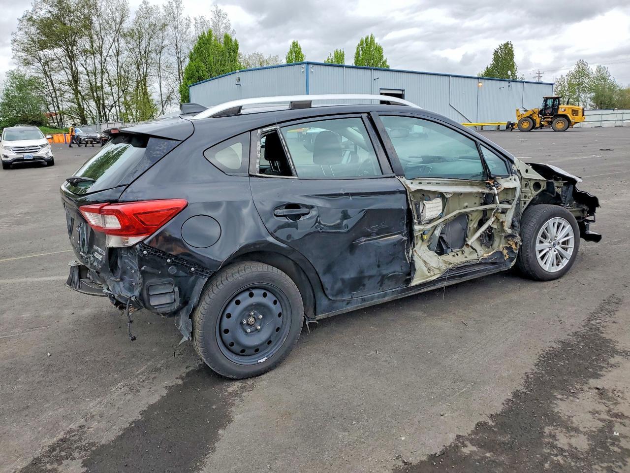 2017 Subaru Impreza Premium Plus - Фото 3