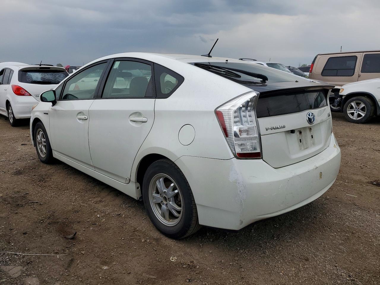 2011 Toyota Prius Two - Image 2