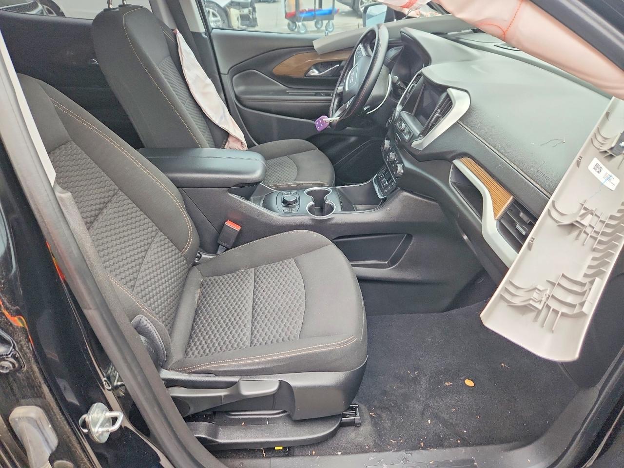 2020 GMC Terrain Sle - Image 7