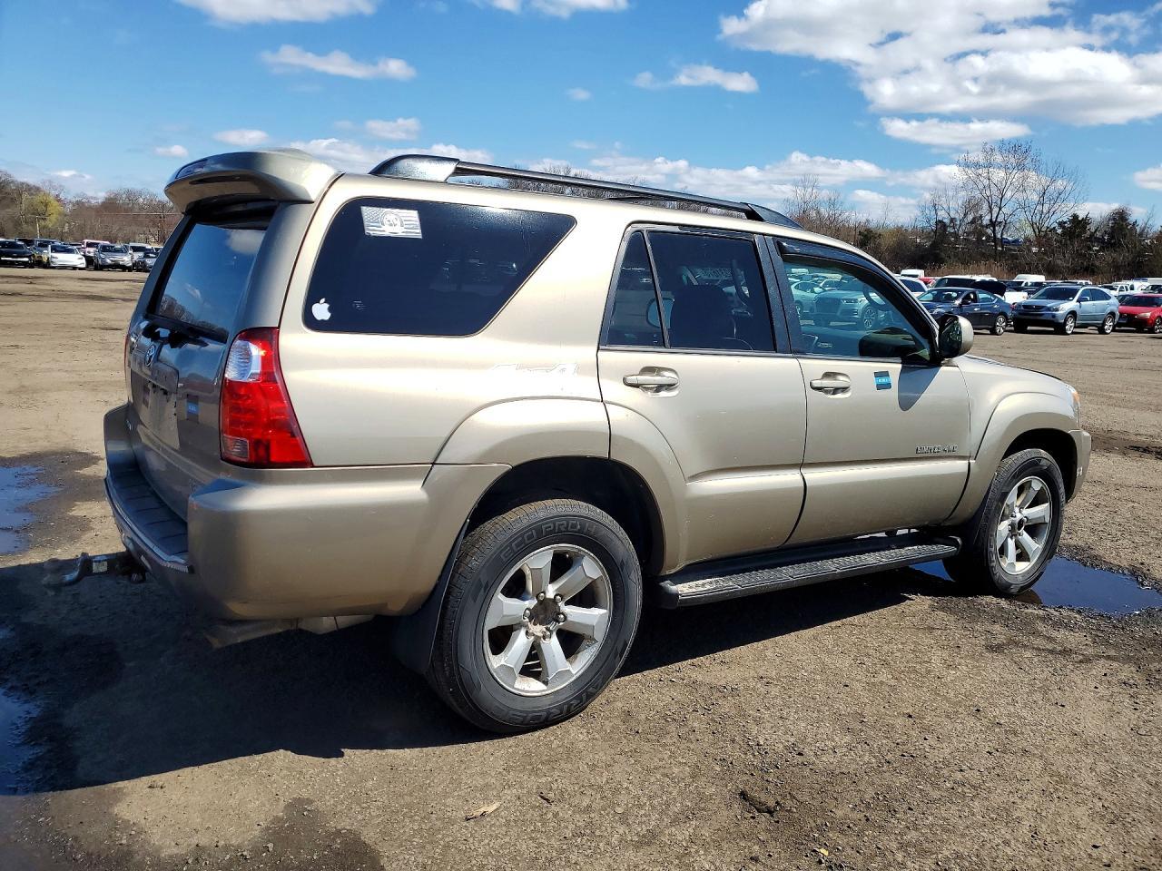 2007 Toyota 4Runner Limited - Image 3