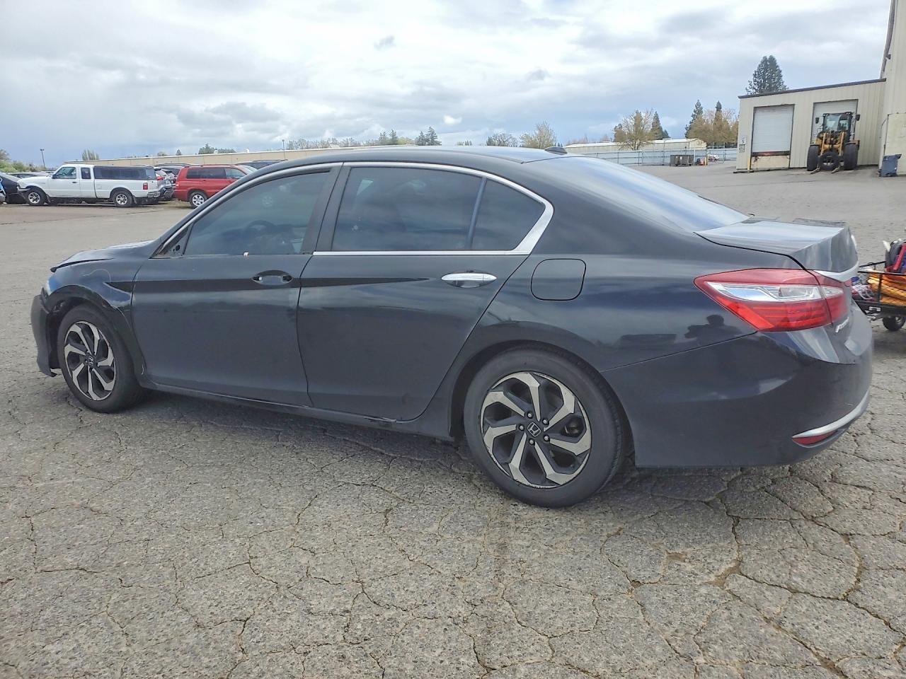 2017 Honda Accord Exl - Image 2
