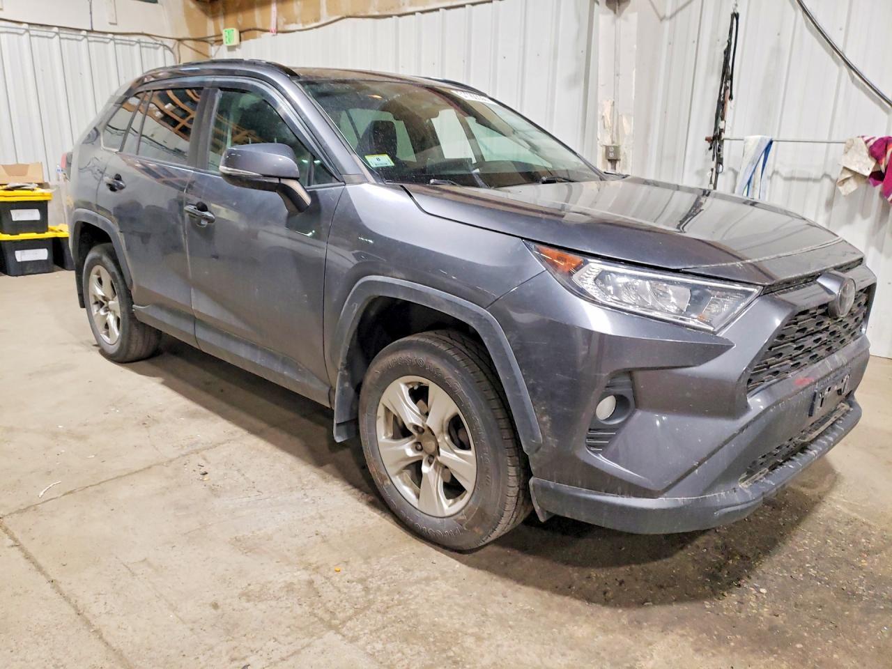 2021 Toyota Rav4 Xle - Image 4