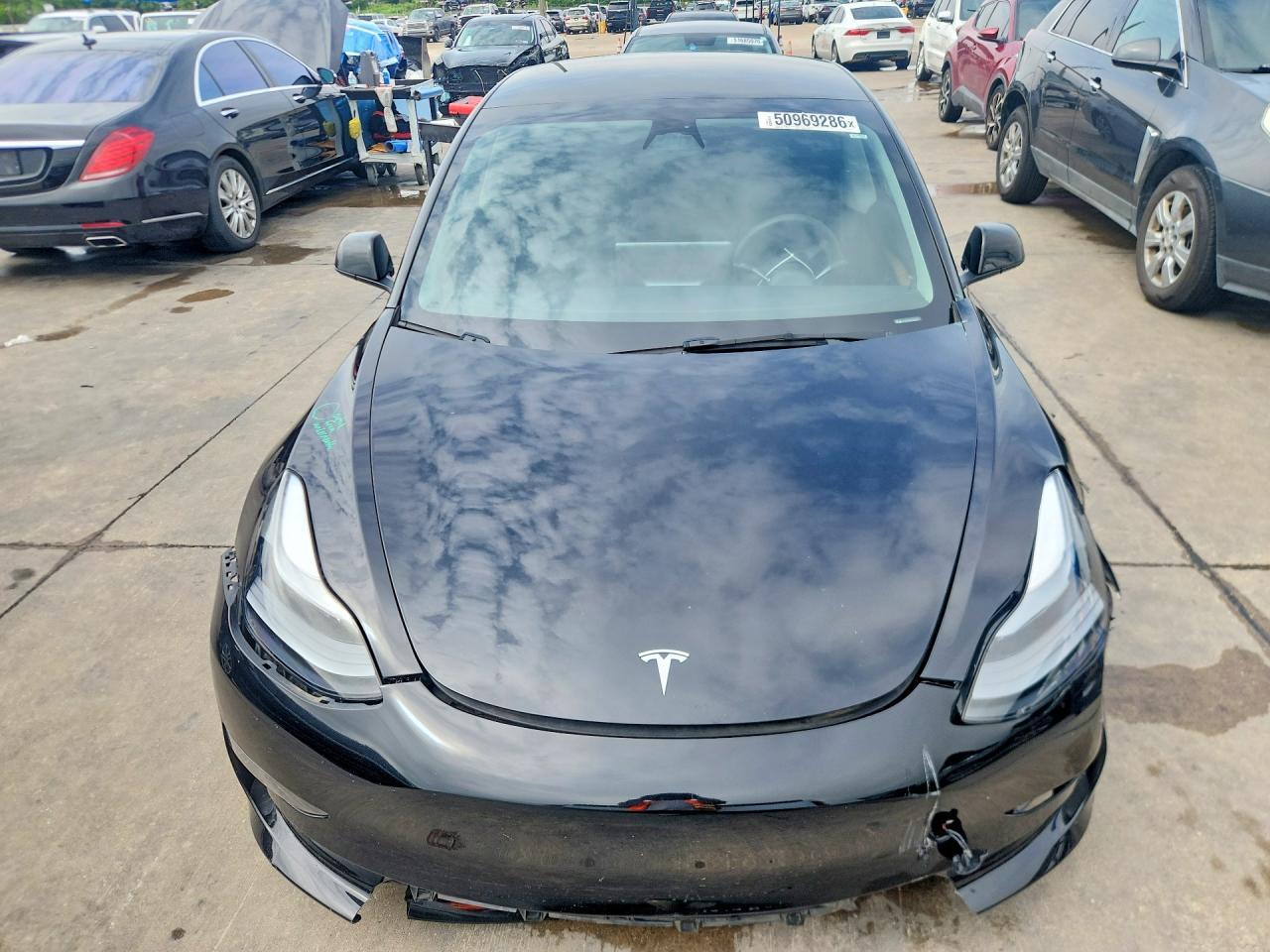 2023 Tesla Model 3 - Фото 5
